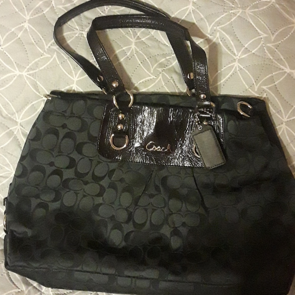 Coach Ashley Sateen pleated large Carry all bag